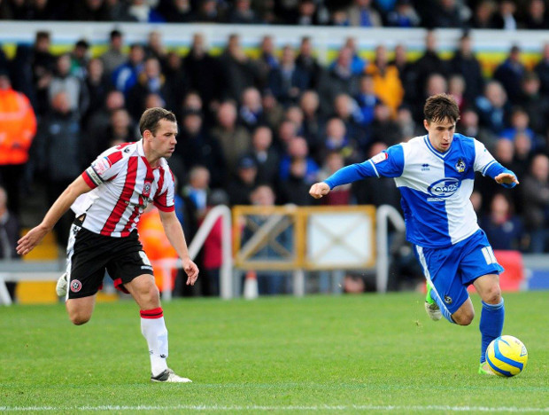 Blau-weiß sind seine Farben: Fabian Broghammer (rechts), aktuell bei den Bristol Rovers aktiv, kickte auch mal kurz für die „Lilien“Foto: Bristol Rovers