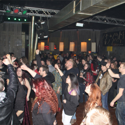 kommenundgehen_82_clubbiga